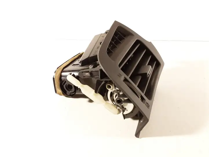 Toyota Verso (2009 - 2012) 556600F020 Боковой воздушный дефлектор — фото 2