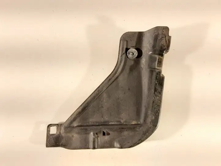 Toyota Corolla E120 E130 (2000 - 2004) 5218602030 Задний брызговик — фото 1