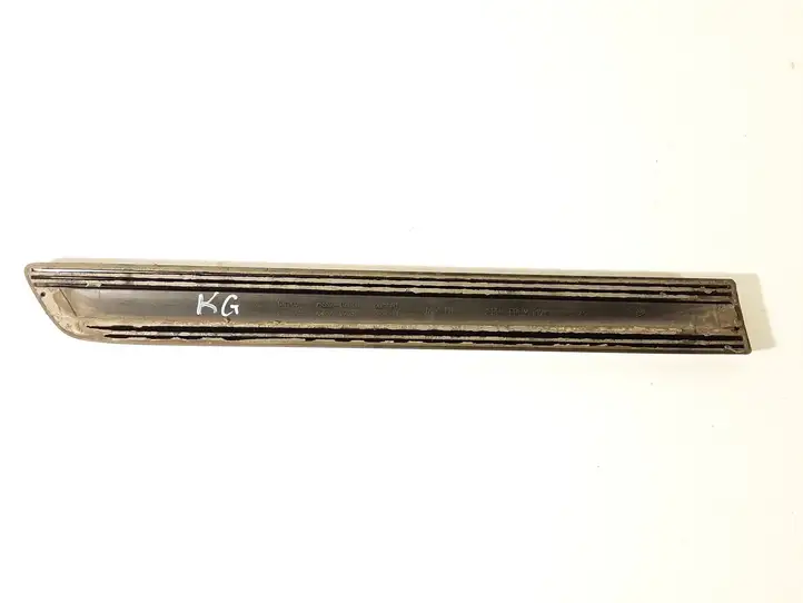Toyota Corolla E120 E130 (2000 - 2004) 7565202040 Молдинг заднего крыла — фото 5