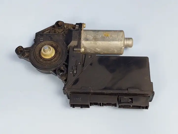 Audi A4 S4 B6 8E 8H (2000 - 2006) 8E0959801A Стеклоподъемник задней двери — фото 3