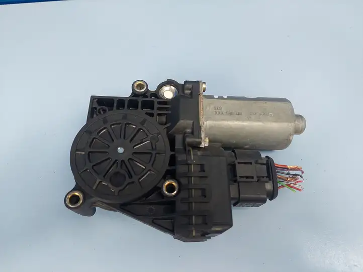 Audi A6 S6 C5 4B (2001 - 2004) 0130821784 Стеклоподъемник задней двери — фото 4