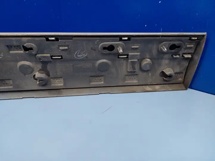 Volvo XC90 (2014 - 2019) 31448431 Молдинги задней двери — фото 11