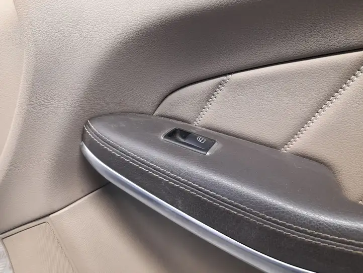 Mercedes-Benz GL X166 (2013 - 2019) Обшивка передней двери — фото 8
