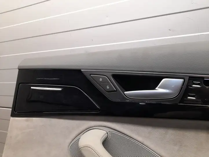 Audi A8 S8 D4 4H (2013 - 2017) 4H4868066 Обшивка задней двери — фото 9