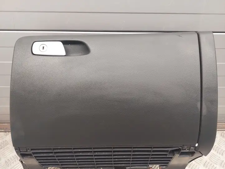 Audi A4 Allroad (2011 - 2016) 8K1857035C Бардачок в сборе — фото 2