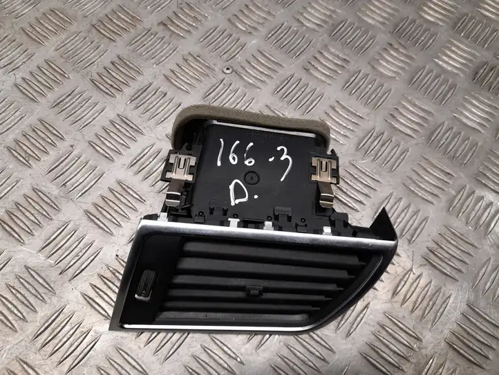 Mercedes-Benz GL X166 (2013 - 2019) A1668302254 Боковой воздушный дефлектор — фото 1