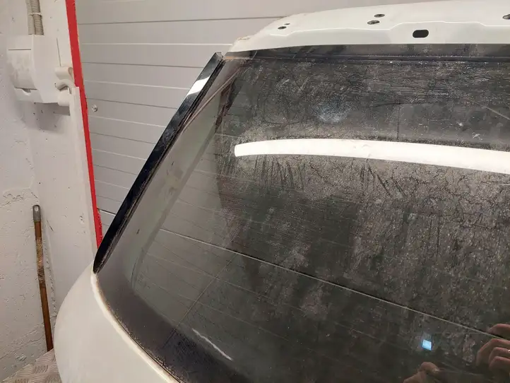 Audi Q7 4M (2015 - ) Крышка багажника — фото 4