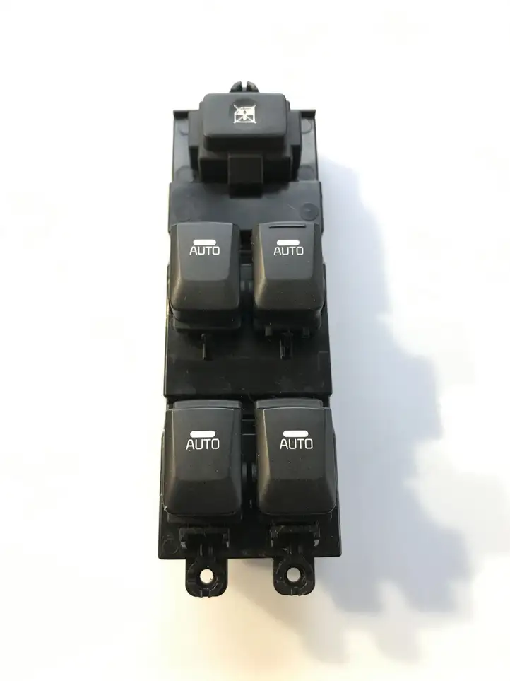 Kia Ceed (2012 - 2015) 93570A2900 Кнопка стеклоподъемников — фото 1