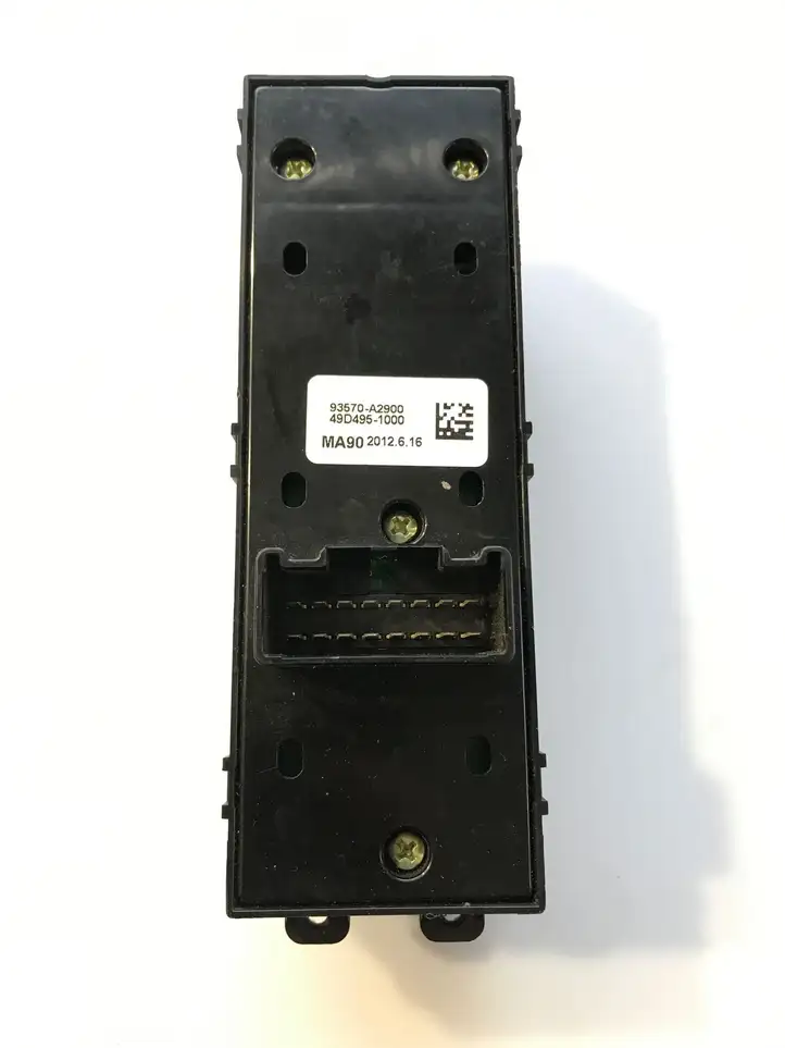 Kia Ceed (2012 - 2015) 93570A2900 Кнопка стеклоподъемников — фото 3
