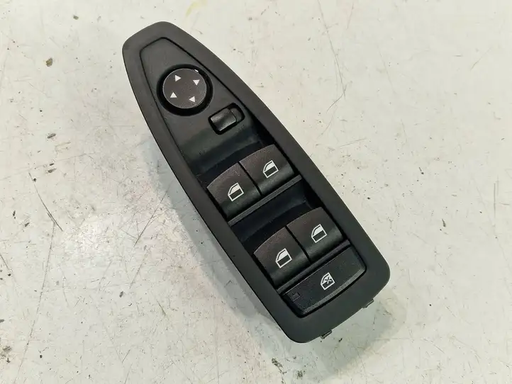 BMW 1 F20 F21 (2011 - 2019) 920811001 Блок кнопок стеклоподъемников — фото 1