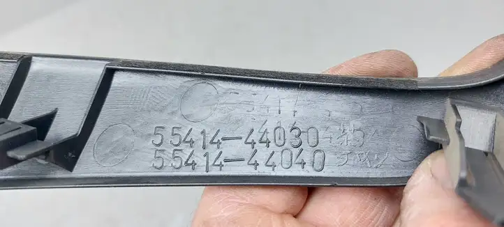 Toyota Avensis Verso (2001 - 2004) 5541444030 Отделка блока климат-контроля — фото 4