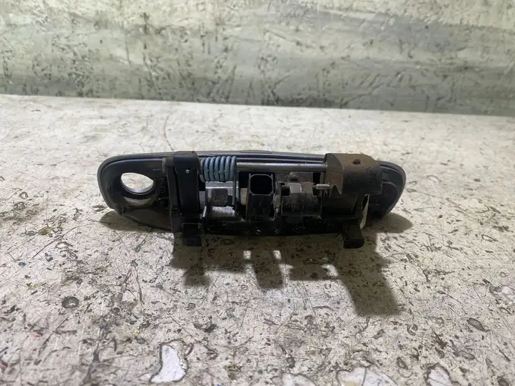 Dodge Challenger (2014 - )  1MZ85JS0AH Наружная ручка