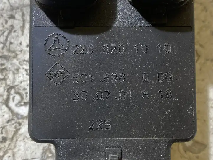 Mercedes-Benz S W220 (1998 - 2006) 2208201010 Блок кнопок стеклоподъемников — фото 2