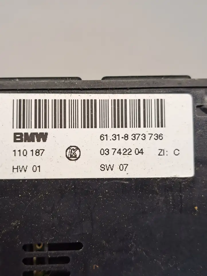 BMW X5 E53 (1999 - 2006) 8373736 Включатель обогрева — фото 6