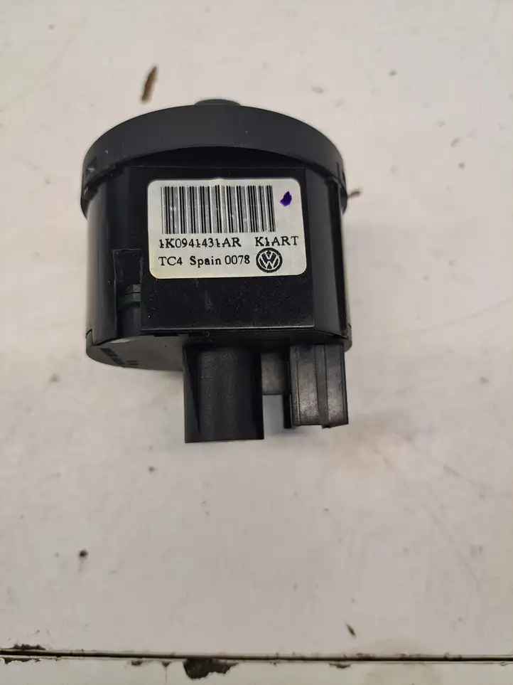 Volkswagen PASSAT B6 (2005 - 2010) 1K0941431AR Включатель фонарей — фото 6