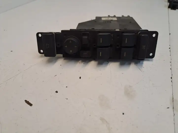 BMW X5 E53 (1999 - 2006) 6925695 Кнопка стеклоподъемников — фото 3
