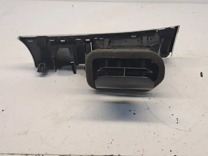 Audi A6 S6 C6 4F (2004 - 2008) 4F1820901 Боковой воздушный дефлектор — фото 2