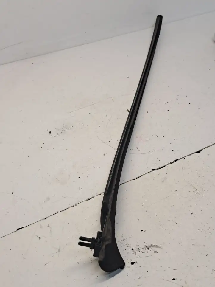 Volkswagen Golf VI (2009 - 2013) 5K0854319 Накладка стоек лобового стекла — фото 5