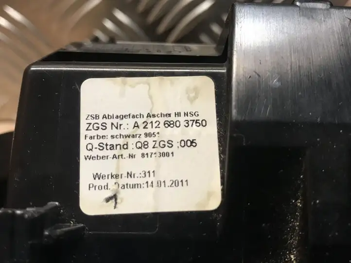Mercedes-Benz E W212 (2009 - 2016) A2126803750 Передняя пепельница — фото 6