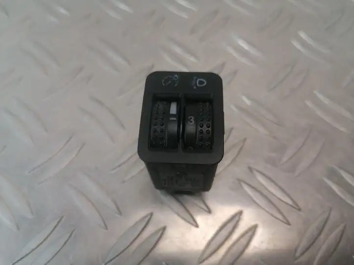 Seat Alhambra (Mk1) (2000 - 2010) 7M3941333 Включатель фонарей — фото 1