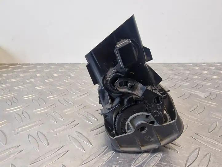 Volkswagen PASSAT B5.5 (2001 - 2005) 3B0819703D Боковой воздушный дефлектор — фото 2