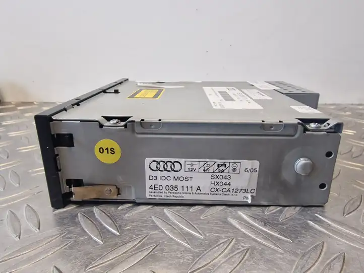 Audi A6 S6 C6 4F (2004 - 2008) 4E0035111A CD/DVD чейнджер — фото 4