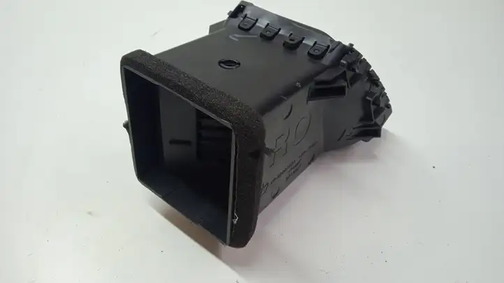 Jeep Grand Cherokee (2010 - 2021) VP00007407 Боковой воздушный дефлектор — фото 2