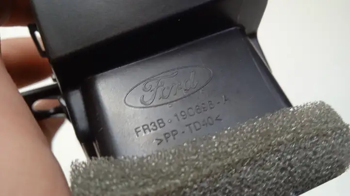 Ford Mustang VI (2015 - ) FR3B19C696A Боковой воздушный дефлектор — фото 3