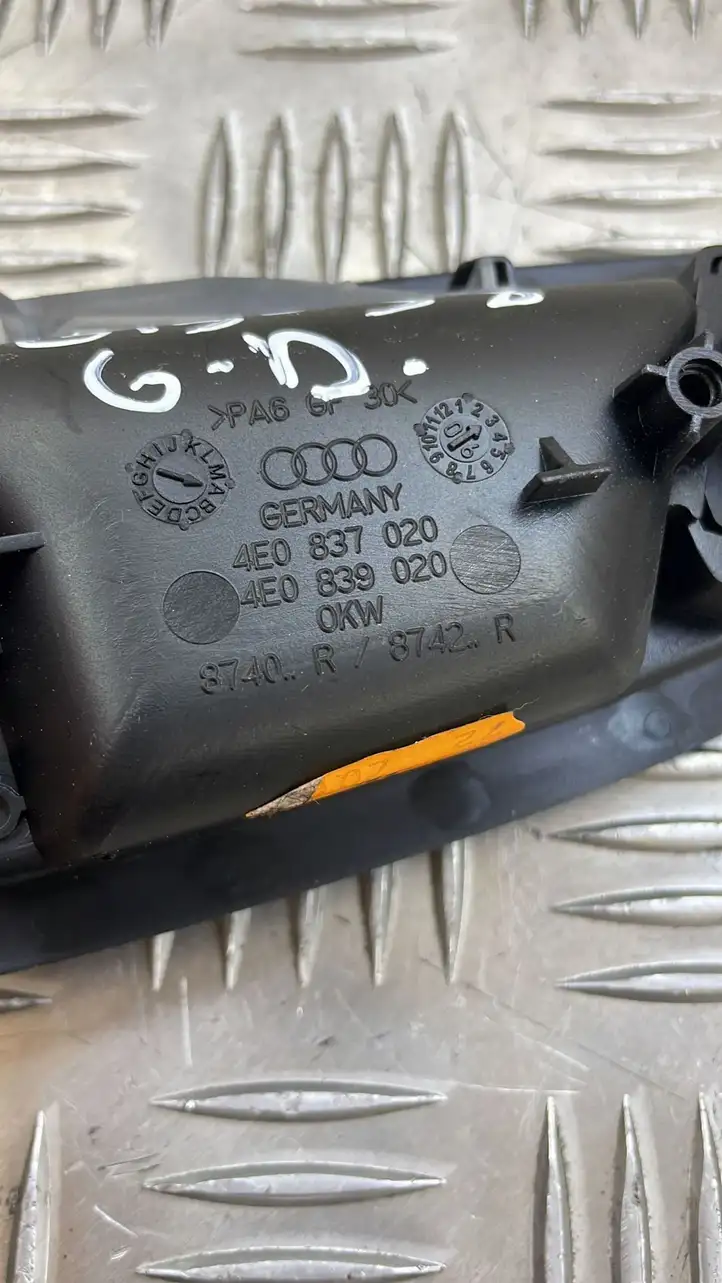 Audi A8 S8 D3 4E (2005 - 2007) 4E0839020 Внутренняя ручка двери — фото 2