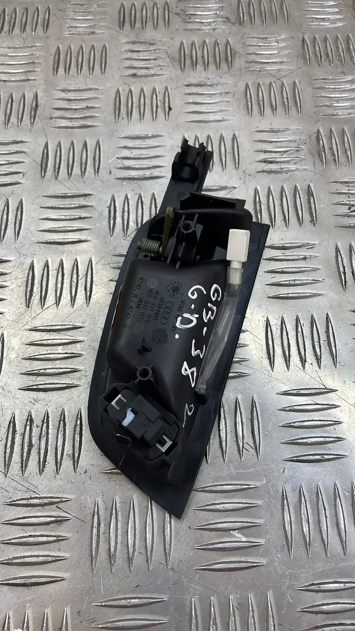 Audi A8 S8 D3 4E (2005 - 2007) 4E0839020 Внутренняя ручка двери — фото 3