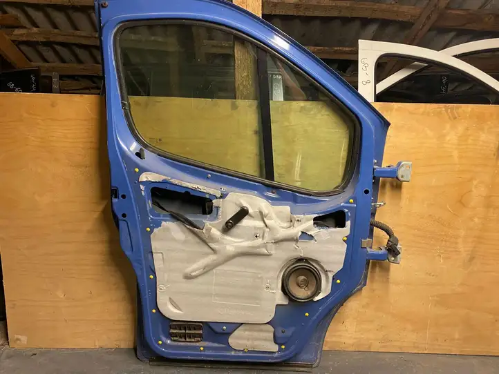 Renault Trafic II (X83) (2002 - 2014) Дверь — фото 2