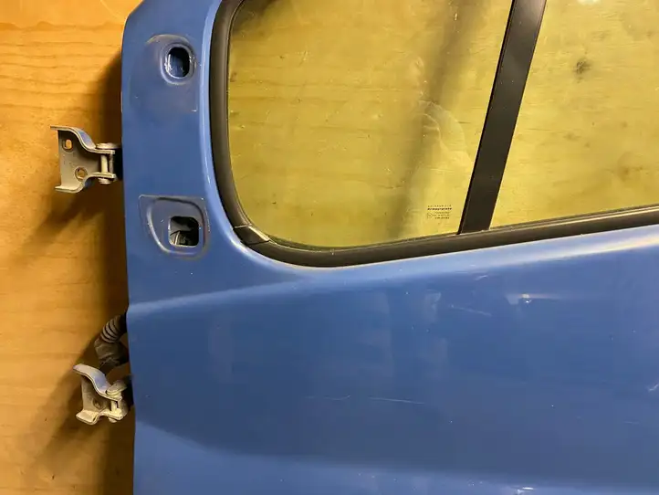 Renault Trafic II (X83) (2002 - 2014) Дверь — фото 9