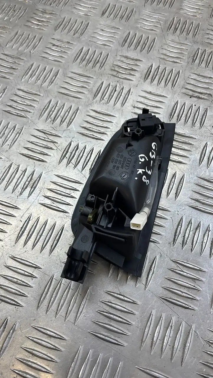 Audi A8 S8 D3 4E (2005 - 2007) 4E0837019 Внутренняя ручка задней двери — фото 3