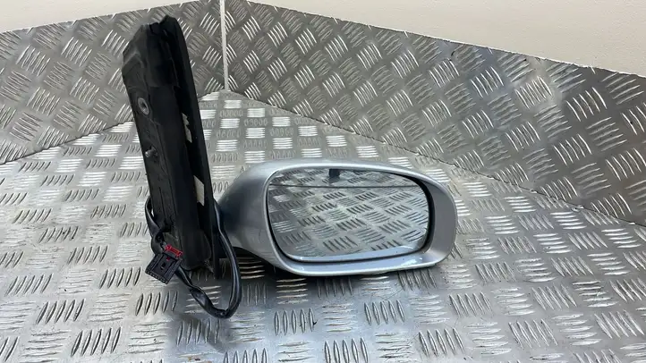 Volkswagen Touran I (2003 - 2010) Боковое зеркало с электроприводом — фото 1