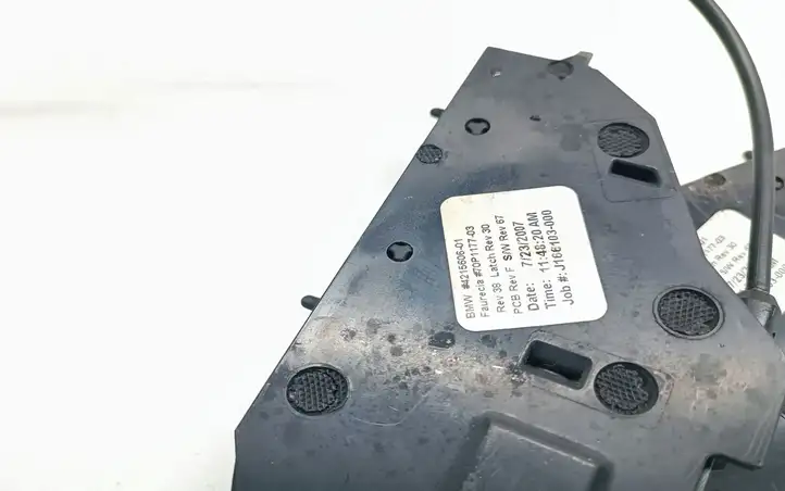 BMW X5 E70 (2006 - 2013) 70P1177 Замок бардачка — фото 2