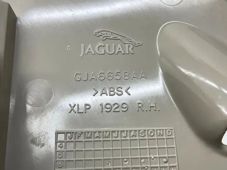 Jaguar XK8 - XKR (1996 - 2004) GJA6658AA Боковая отделка панели приборов — фото 7