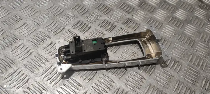 BMW X5 F15 (2013 - 2017) 3214611204 Кнопка ручного тормоза — фото 3