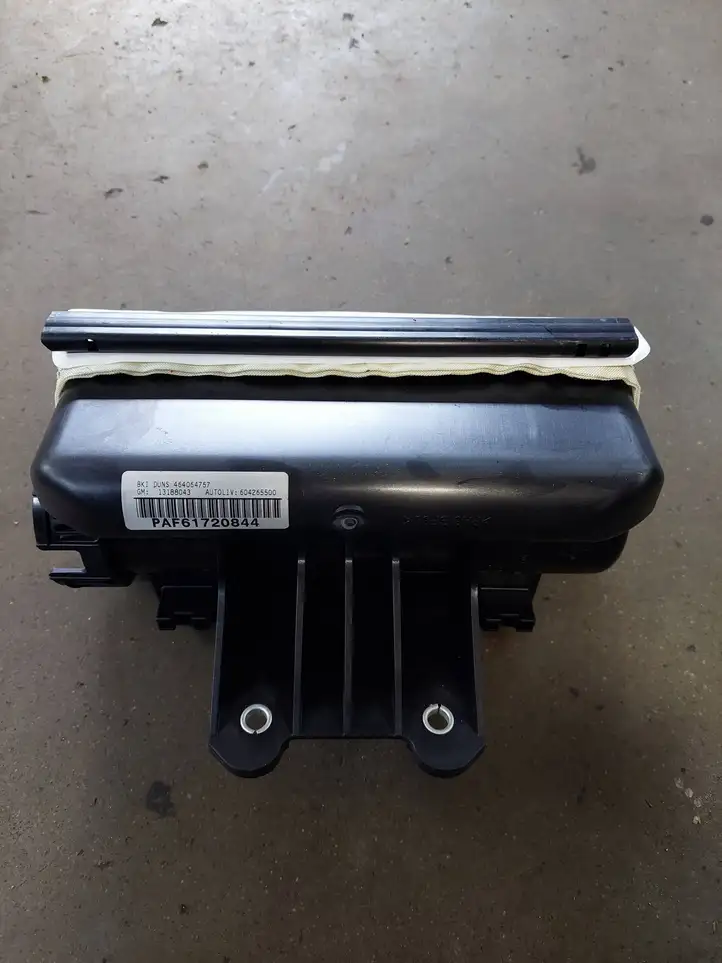 Opel Meriva A (2002 - 2006) 13188043 Подушка безопасности пассажира — фото 2