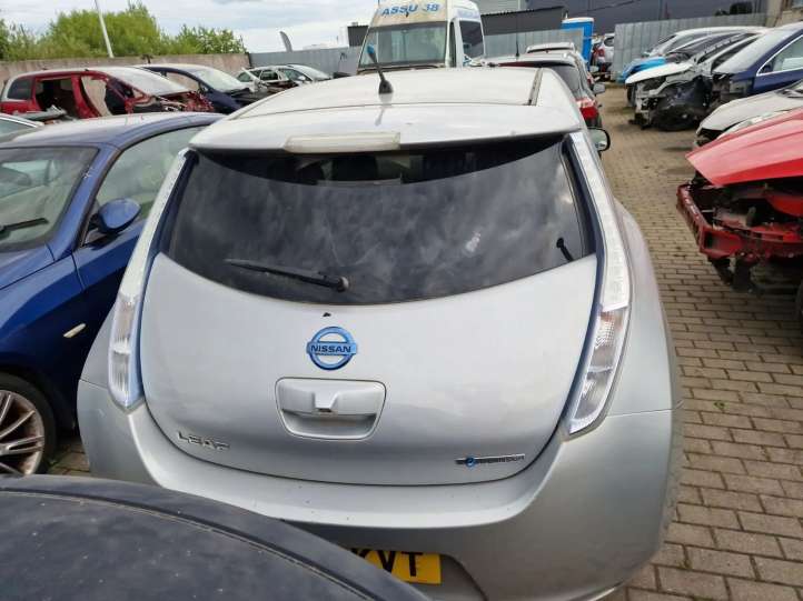 Nissan Leaf I (ZE0) Galinis dangtis (bagažinės)