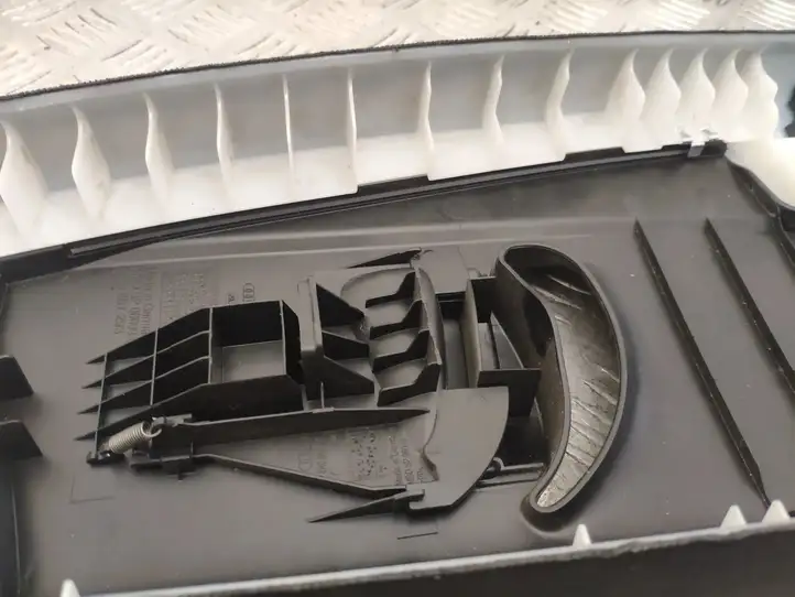 Audi Q5 SQ5 (2008 - 2012) 8R0867243F Нижняя обшивка стойки B — фото 6