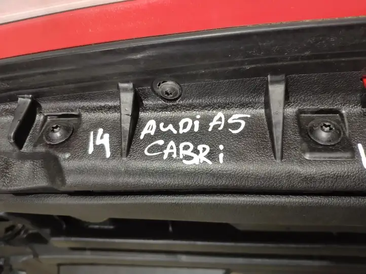 Audi A5 8T 8F (2007 - 2011) Крышка багажника — фото 5