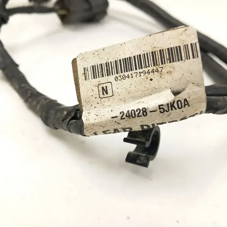 Nissan Navara D23 (2015 - ) 240285JK0A Прочая электропроводка — фото 4