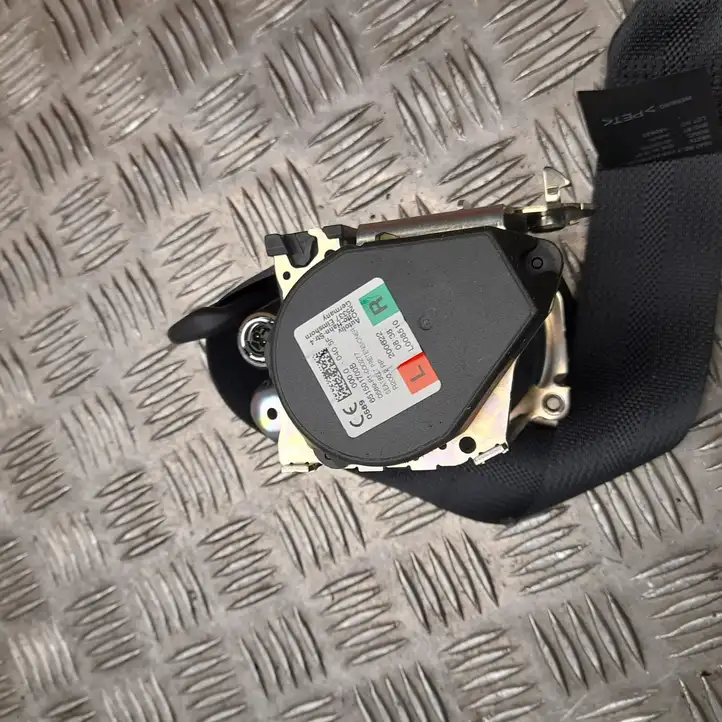 Nissan Juke II F16 (2019 - ) 888846PA0B Задний ремень безопасности — фото 8