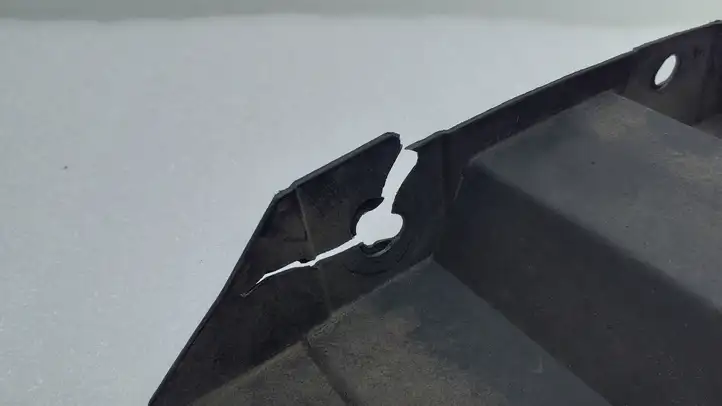 Toyota Aygo AB40 (2014 - 2018) Защита днища передней части — фото 2