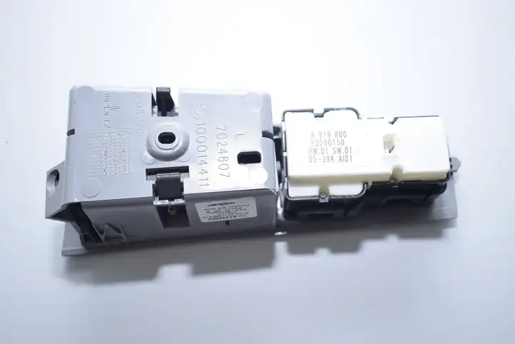 BMW 7 E65 E66 (2001 - 2008) Кнопка стеклоподъемников — фото 4