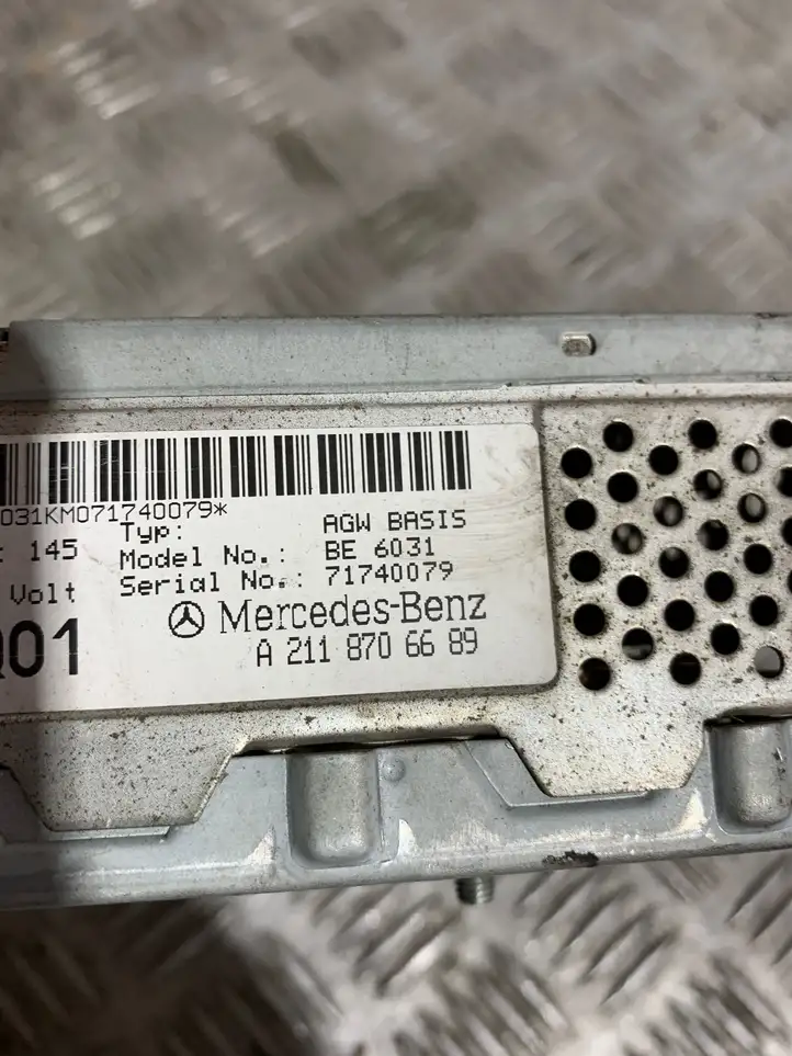 Mercedes-Benz E W211 (2002 - 2009) A2118706689 Усилитель звука — фото 3