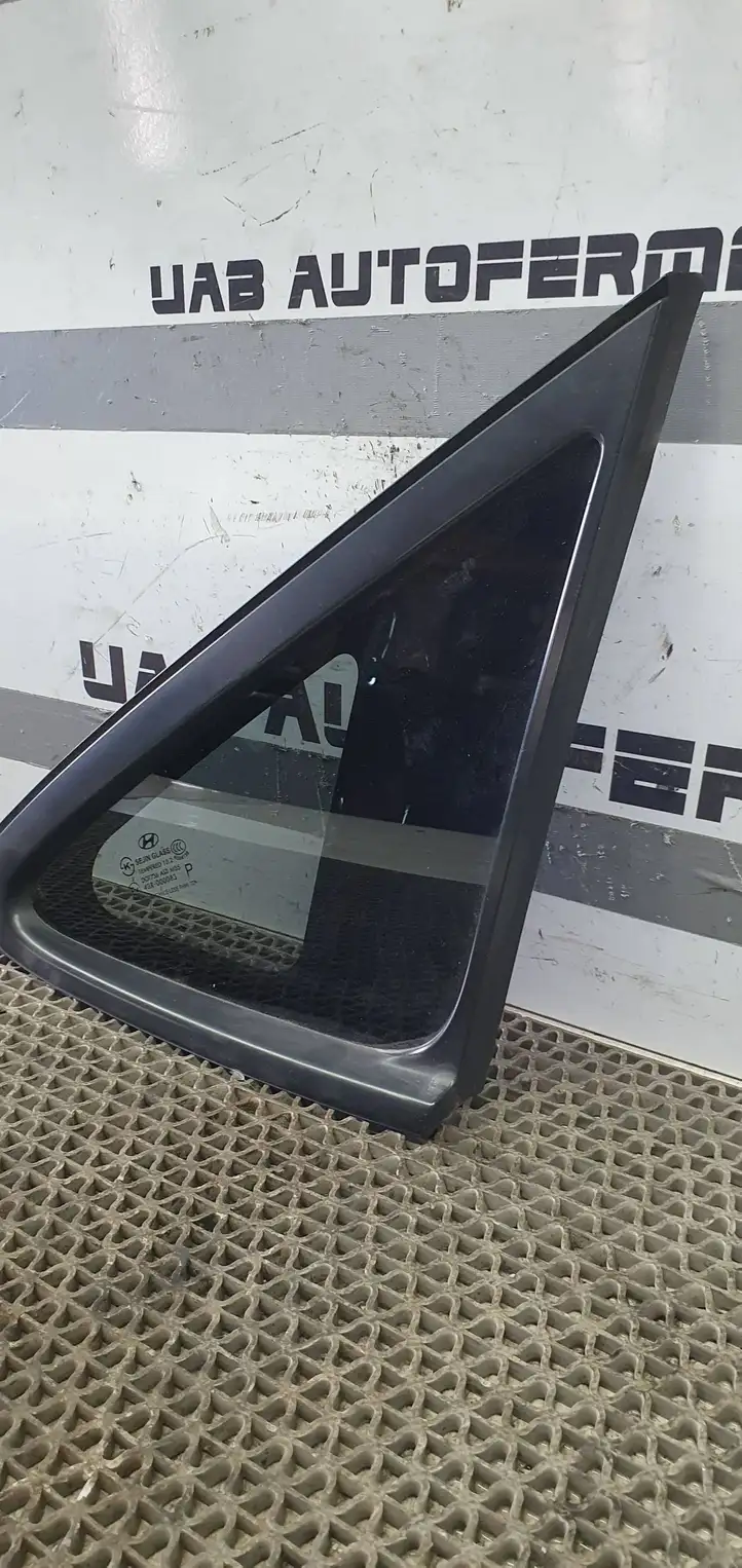 Hyundai ix35 (2009 - 2013) DOT736AS3M35 Заднее боковое стекло — фото 3