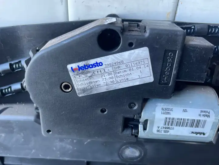 Volvo V60 (2013 - 2018) 1702734 Комплект люка крыши — фото 4