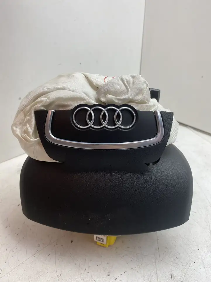 Audi A6 C7 (2011 - 2014) 4G0880201E Подушка безопасности руля — фото 3