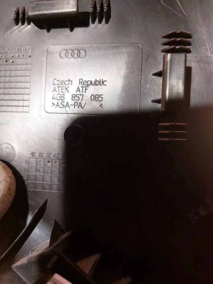 Audi A7 S7 4G (2010 - 2014) 4G8857085 Боковая отделка панели приборов — фото 3
